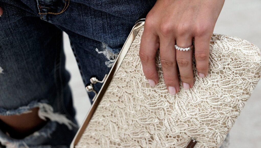 Accessori look da sera estivo